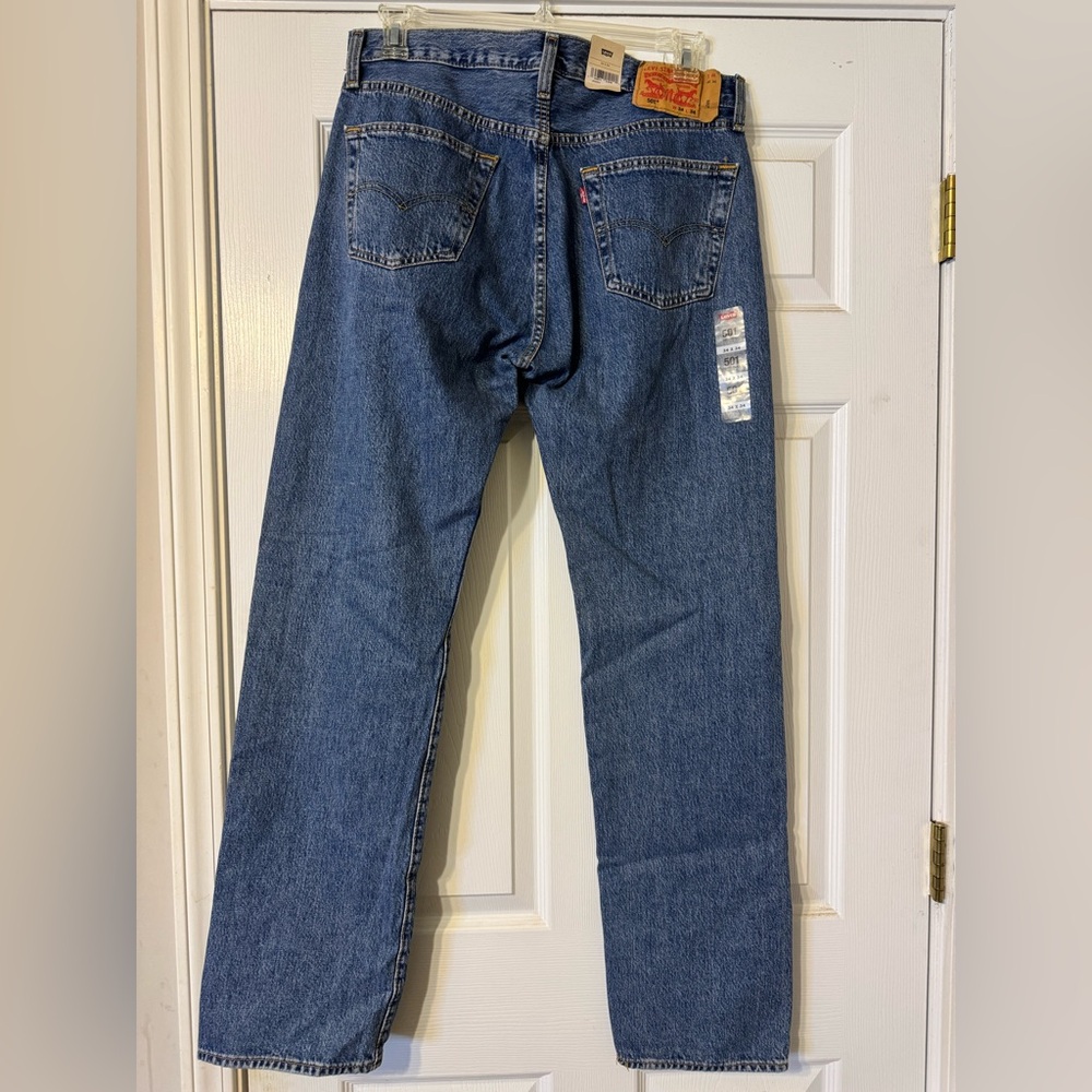 Levi’s 501 Men’s Jeans NWT 34x34 Button Fly 2022 Original Fit